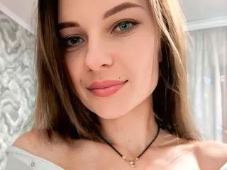 Brunettee from Streamate