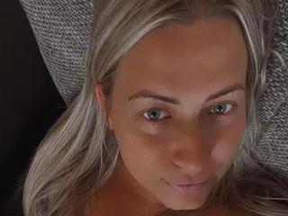 Bunnyela from Streamate