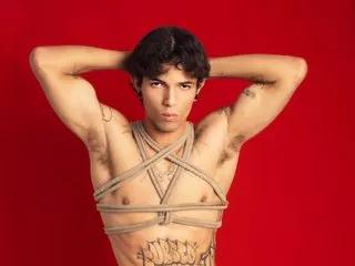 EnzoHunter from Streamate