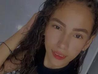evelin_shy from Streamate