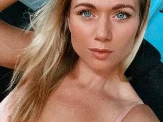 KateDivineUK from Streamate
