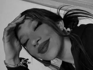 LiaRoussee from Streamate