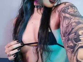 LyRoseuwu from Streamate