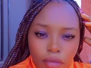 Prettiedol from Streamate