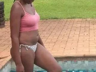 PussyHerryLips35 from Streamate