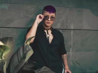 SamBartonn from Streamate
