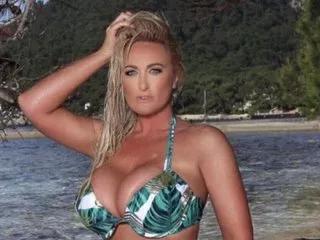 SarahDanielsBabestation from Streamate
