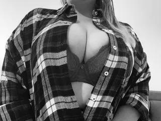 TrixxxyXo from Streamate