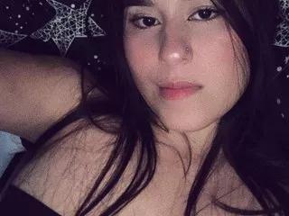 Tulunaroja from Streamate