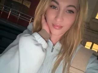 xocherry from Streamate
