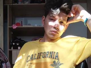 YuriLusthaus from Streamate