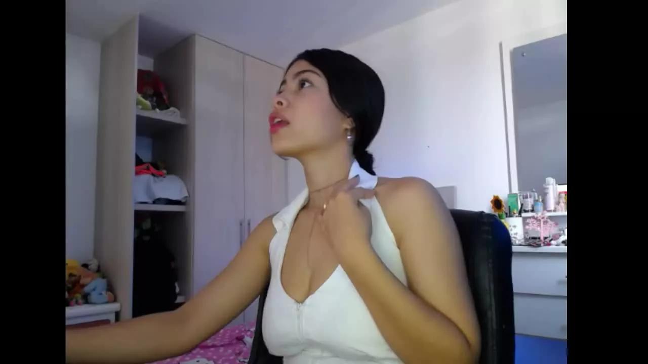 alaine_26 from Streamray