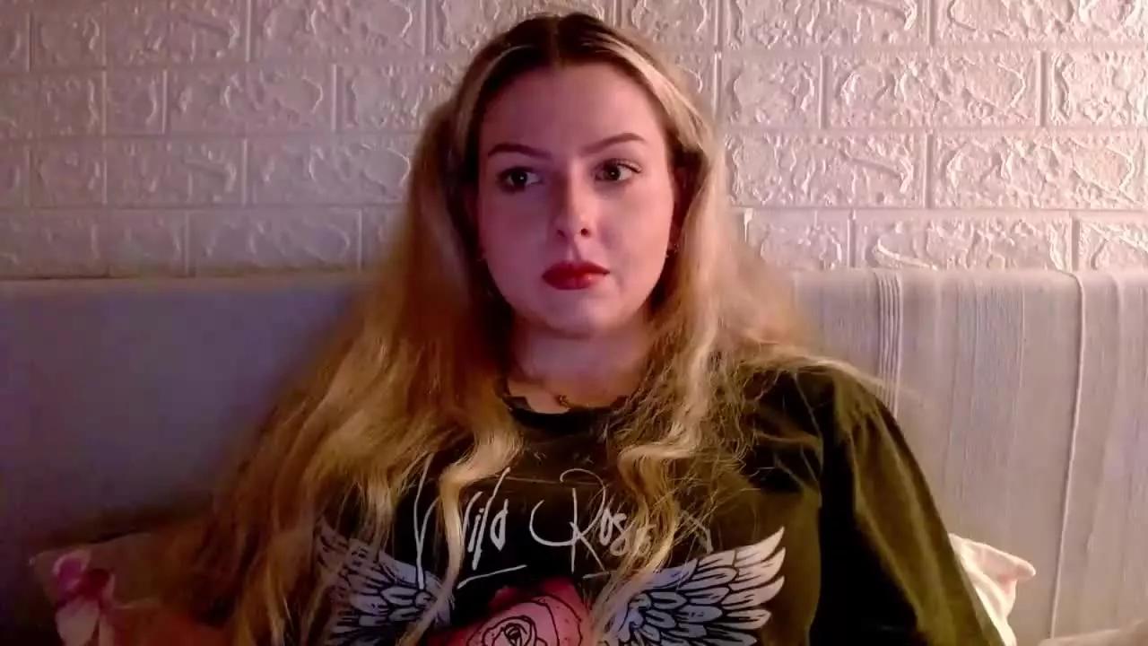 BritneyDevil from Streamray
