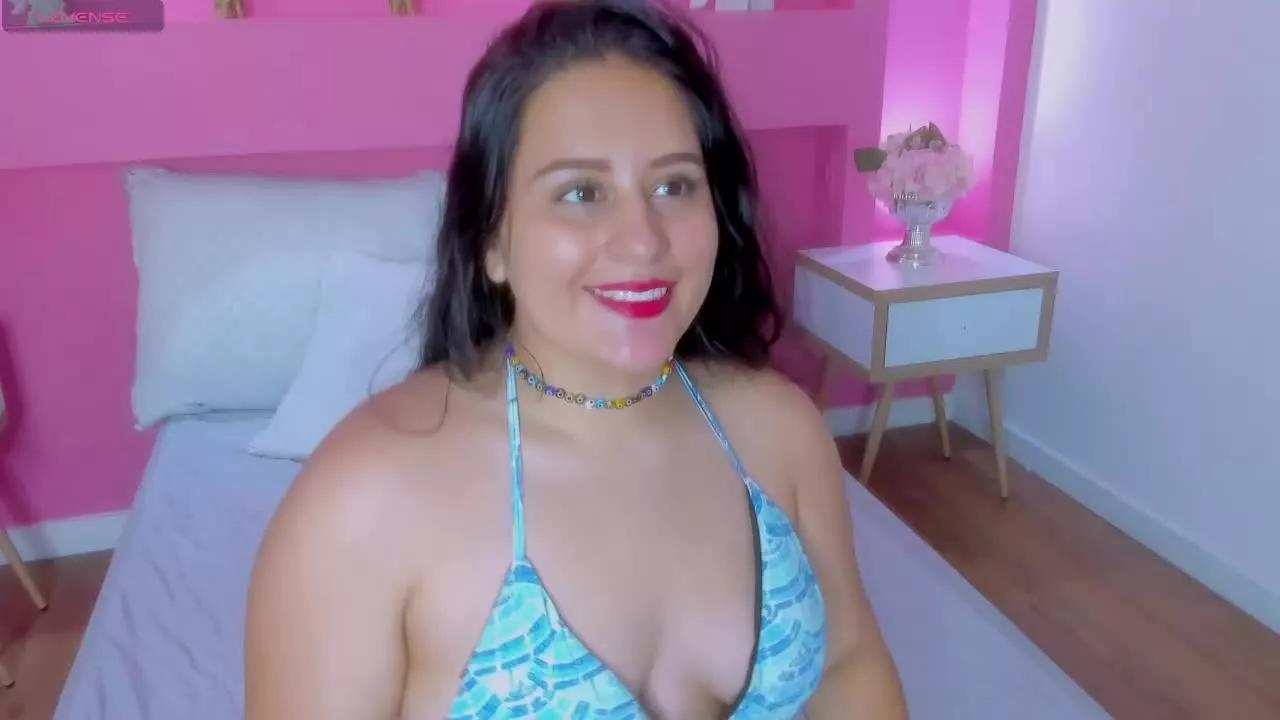 EmiilyBloomm from Streamray