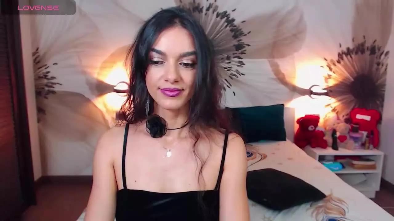 KatherineBisou from Streamray