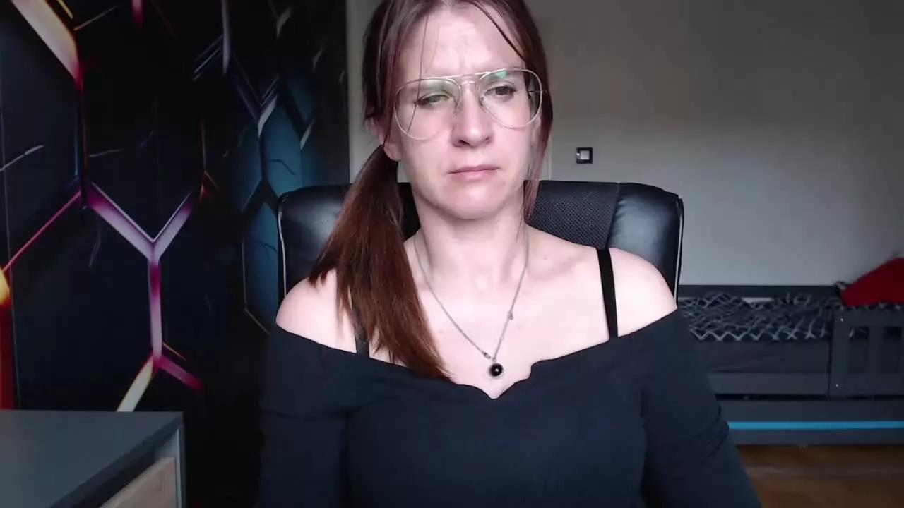 KayaAlone on Streamray