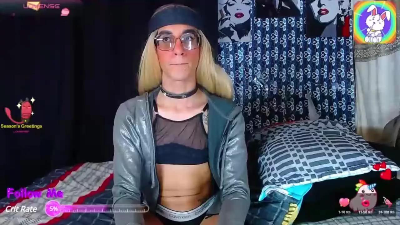 KrissxLoveTS from Streamray