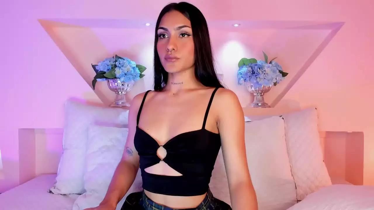 NikitaLuan from Streamray