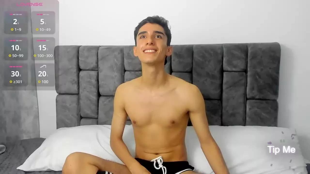 OstinRivera from Streamray