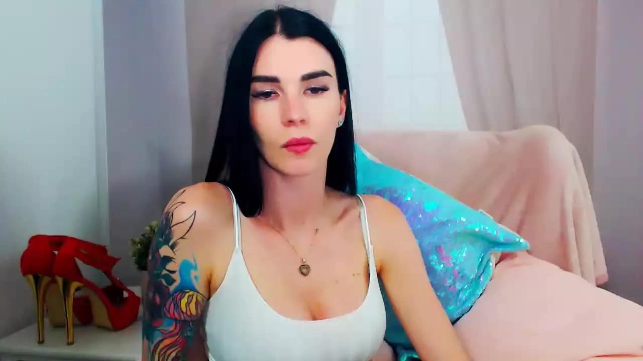 SofiaBrunett from Streamray