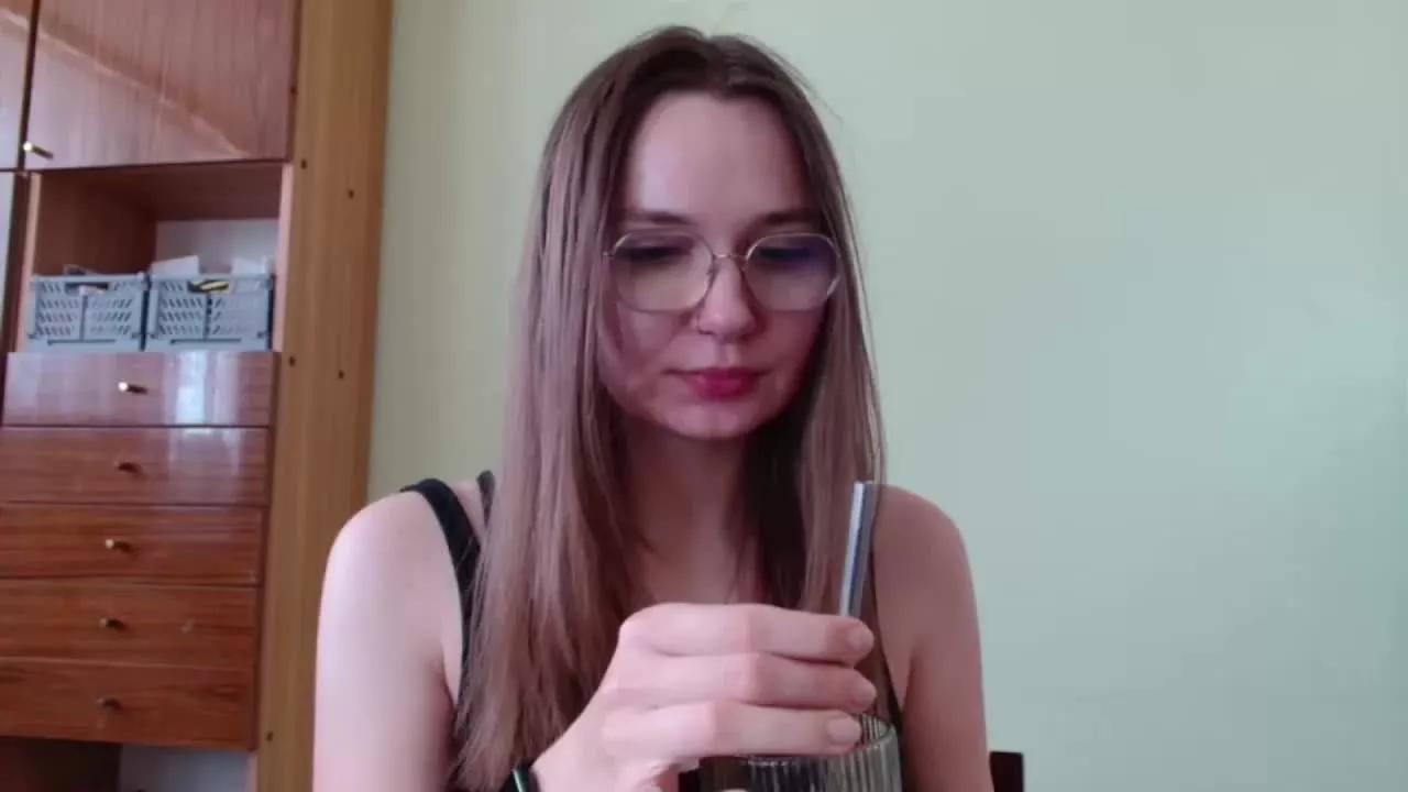 tastyELLYY from Streamray