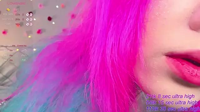 __KawaiiYuki__ from StripChat