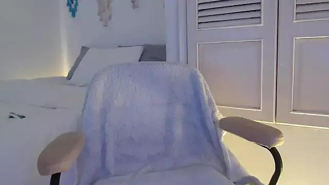 __Meow from StripChat
