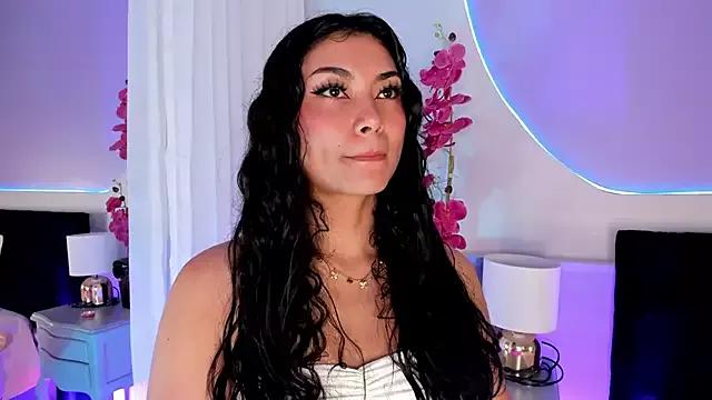 _HAANNAH_ from StripChat