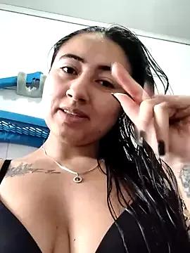 Naked Room _Sarah-Office1 