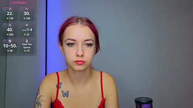 A_Karolina from StripChat