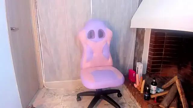 Abril_cols from StripChat