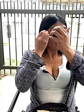 Adele_Pinkk from StripChat