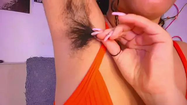 Aillyn_Moonlight from StripChat