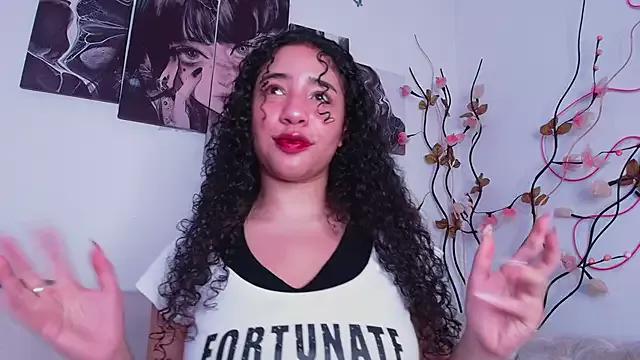 Aillyn_Moonlight from StripChat