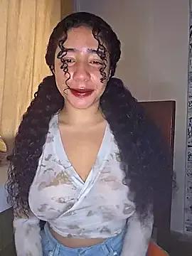Aillyn_Moonlight from StripChat