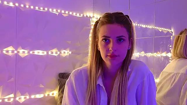 Aishha_ from StripChat