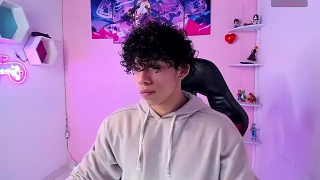 AkazaBoy_ from StripChat