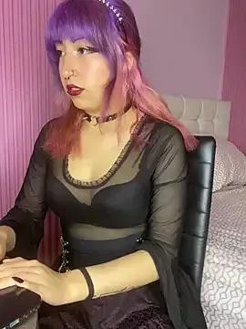 AliceePretty from StripChat