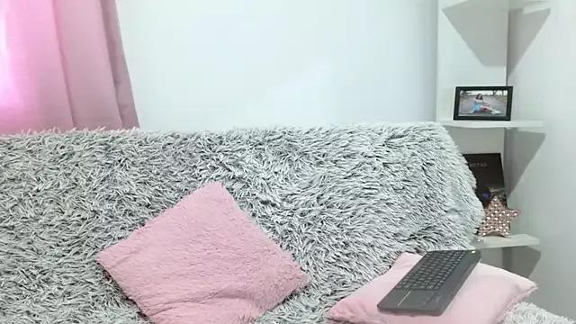 aliicee_m from StripChat