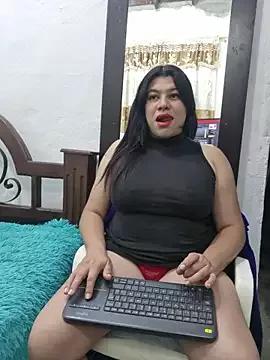 ALMAWHITE from StripChat