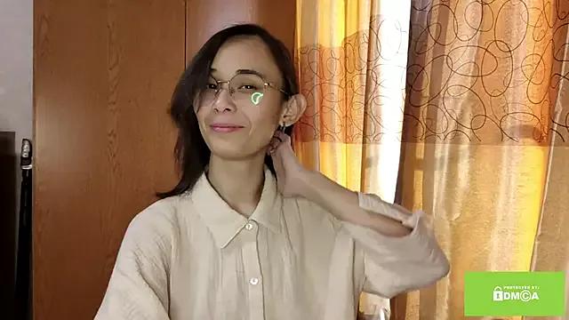 Alvawyand from StripChat