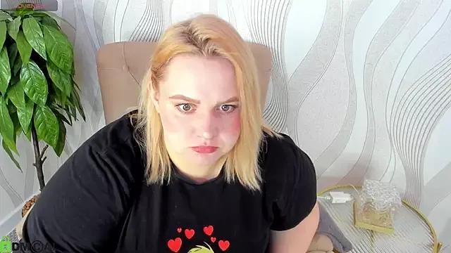 Amy_Hall from StripChat