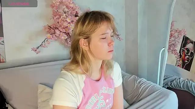 Amy_Kimberlly from StripChat
