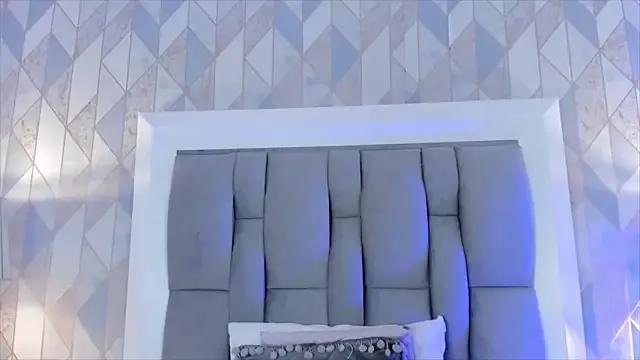 anais_cooper from StripChat