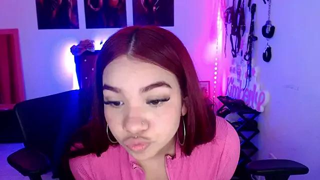 annia_1998 from StripChat