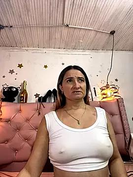 antonella87 from StripChat