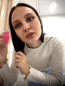 Apple_Brandy from StripChat