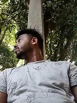 arafat_mia from StripChat