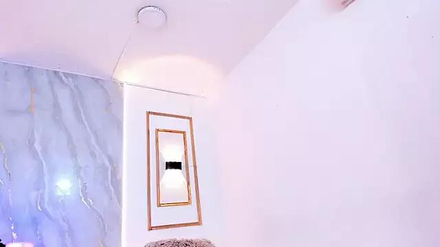 ArianaaGrace from StripChat
