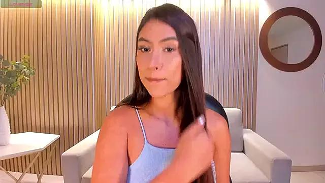 ArianaDumont from StripChat